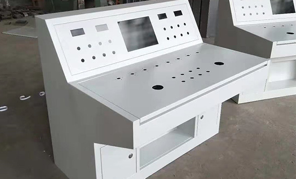 電柜<div   id=